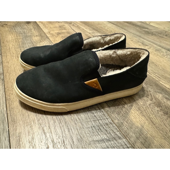 OluKai Shoes - Olukai Pehuea Heu Women’s Shoes Waterproof Nubuck Leather Fuzzy $129.95 Size 6